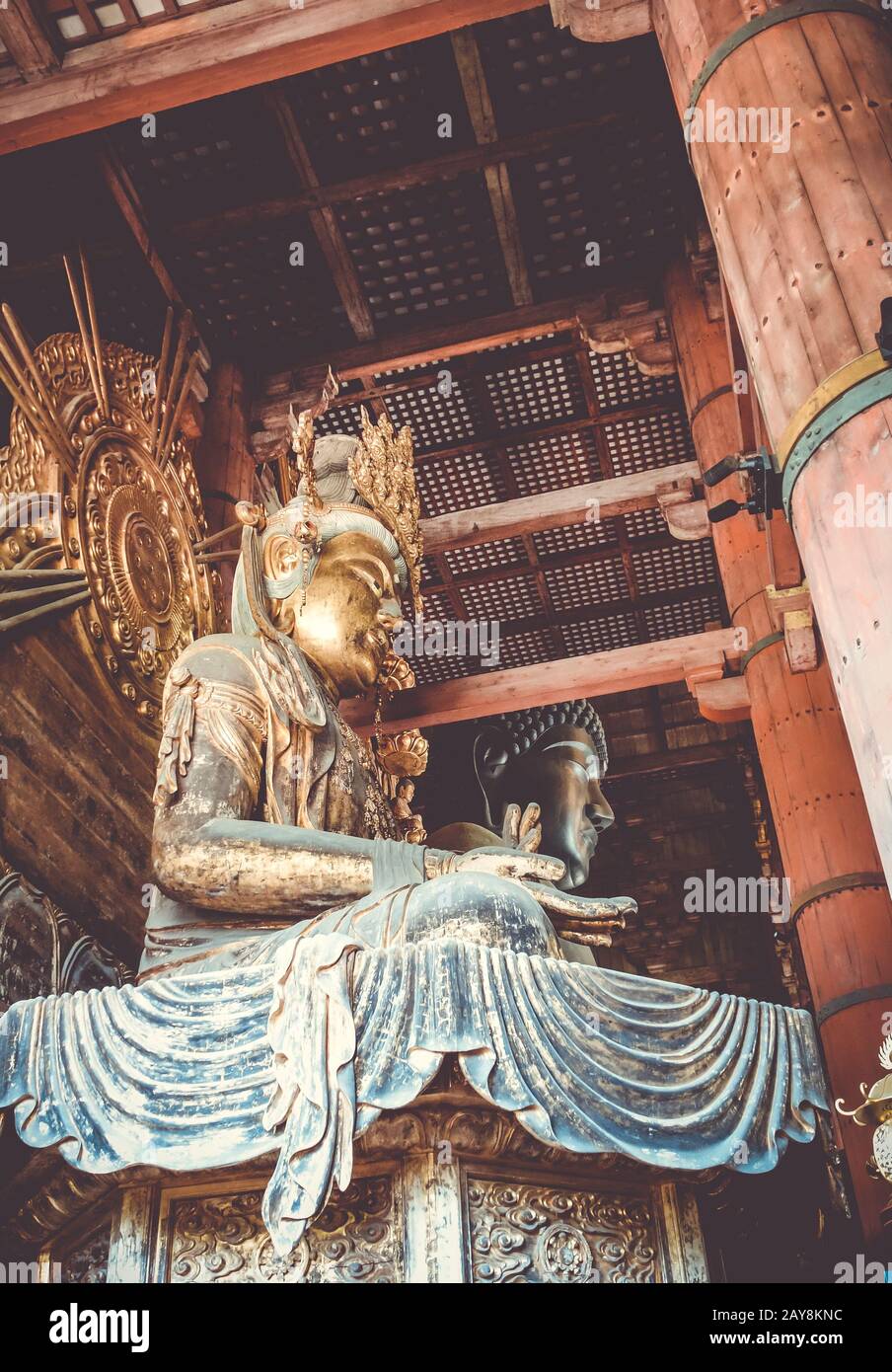 buddha di Vairocana nel tempio di Daibutsu-den Todai-ji, Nara, Giappone Foto Stock