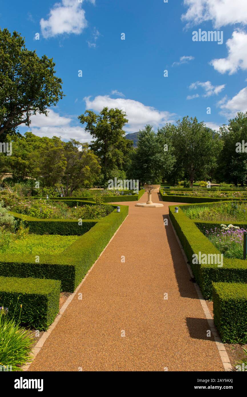 Il giardino di Vergelegen, una storica tenuta vinicola nel Somerset West, nella provincia occidentale del Capo del Sud Africa vicino a Città del Capo. Foto Stock