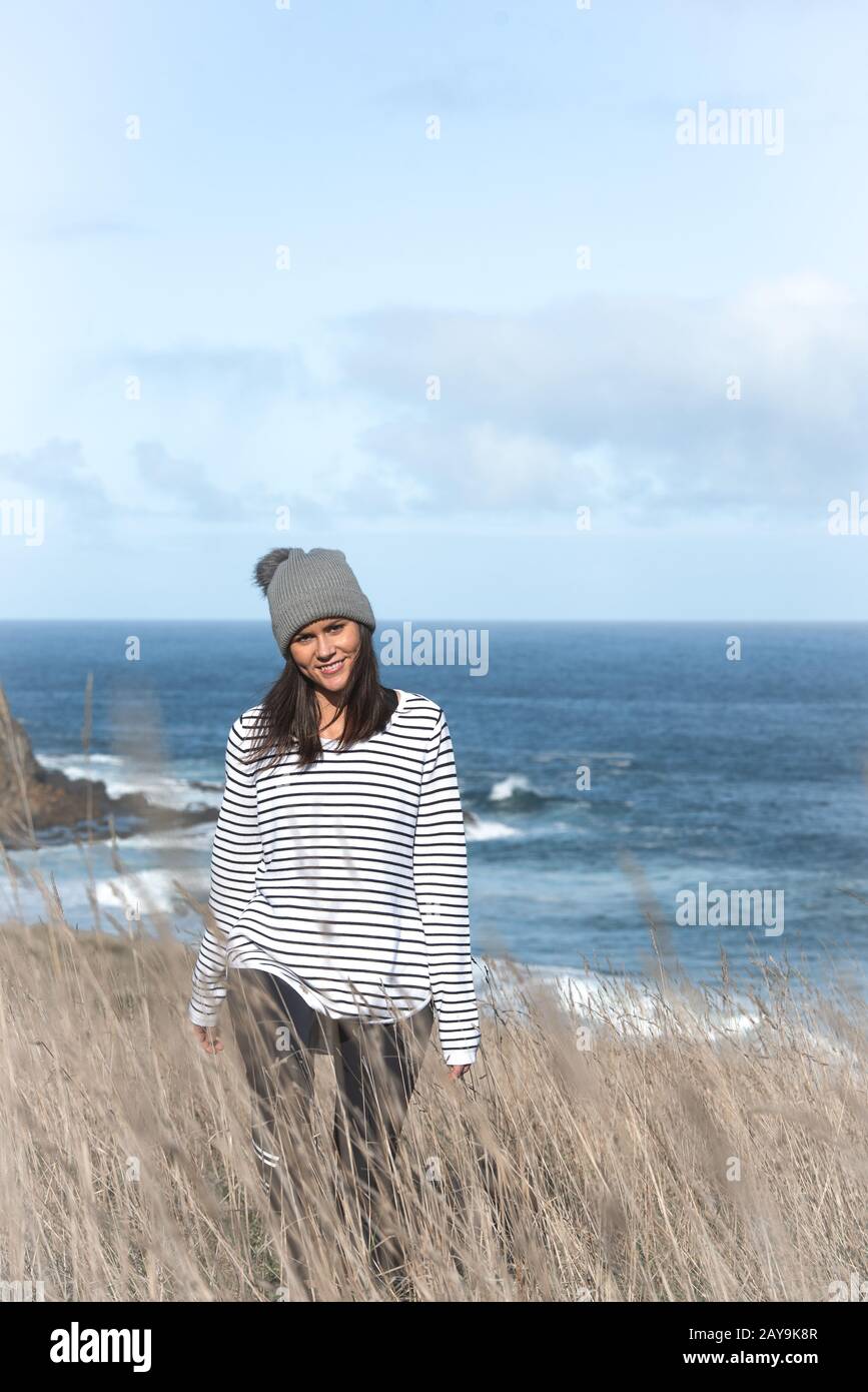 Ritratto di Partner dall'oceano in erba di grano Foto Stock