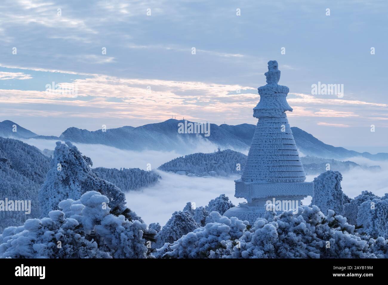 splendido scenario invernale della montagna di lushan Foto Stock