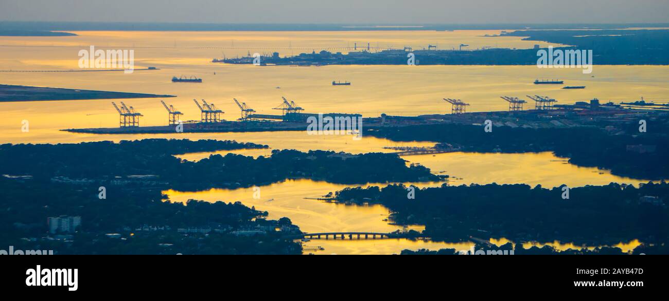 norfolk virginia va porto città al tramonto Foto Stock