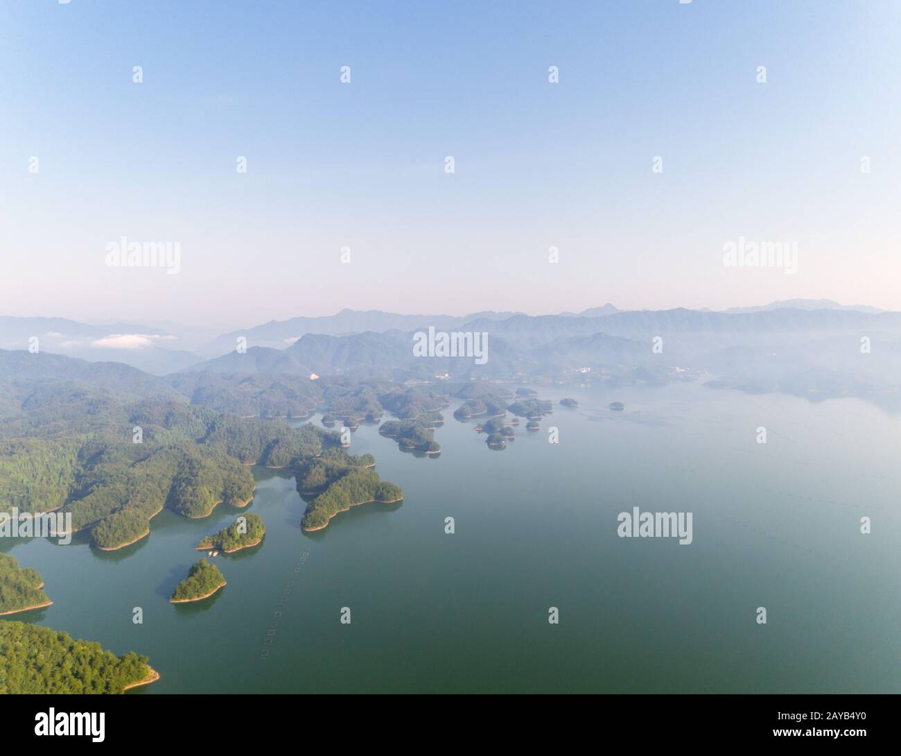 bellissimo paesaggio del lago delle mille isole al mattino Foto Stock