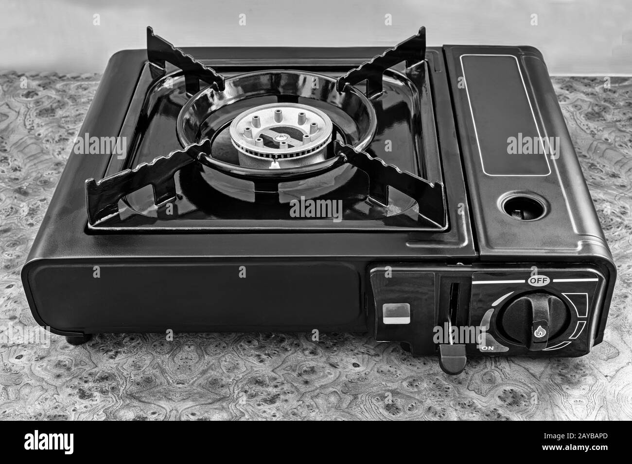 Una piccola stufa a gas portatile per la cottura Foto stock - Alamy