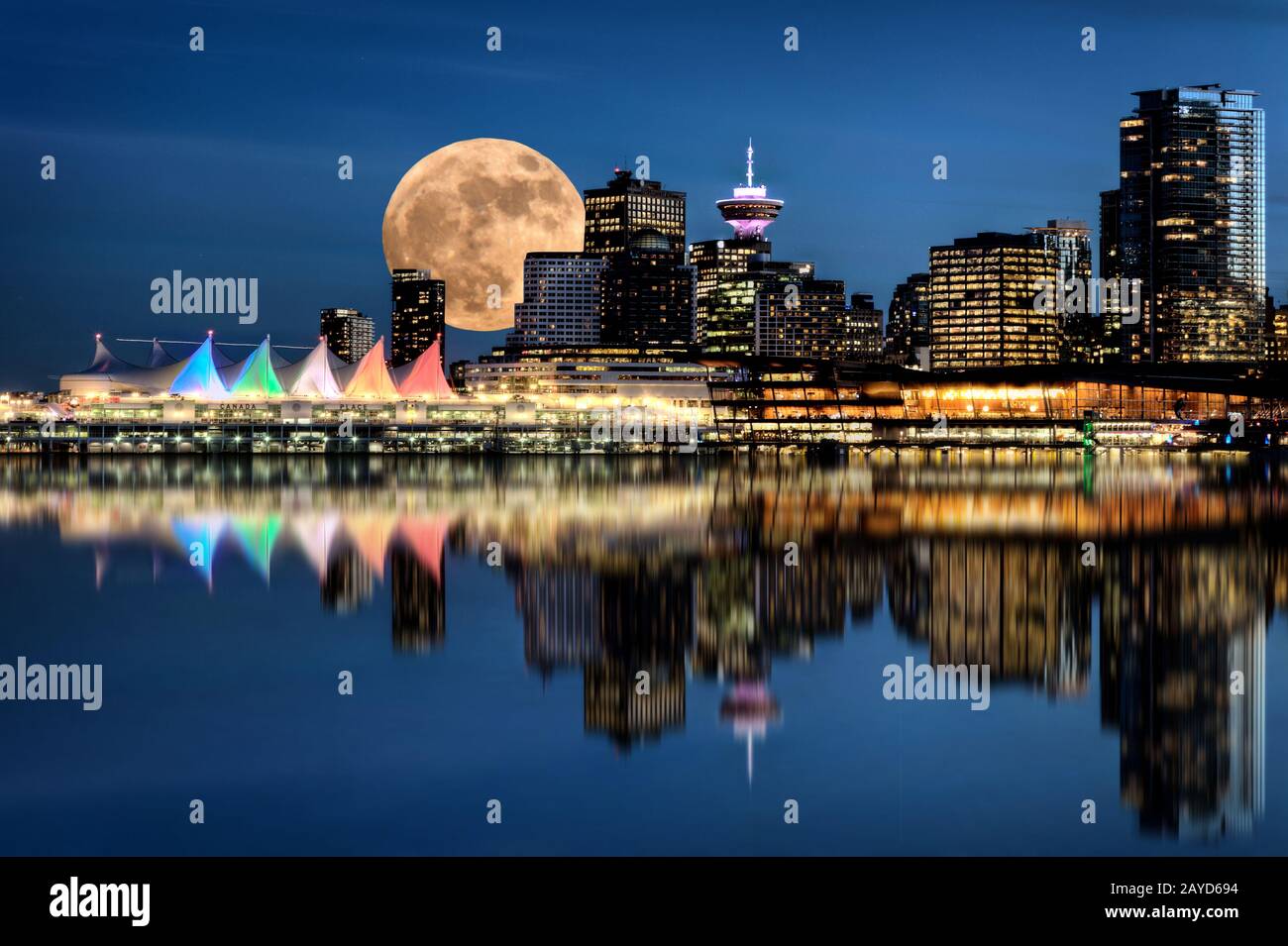 Vancouver Night Full Moon Foto Stock