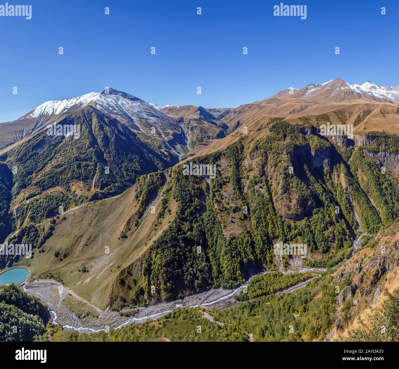 Paesaggio di montagna in Georgia Foto Stock
