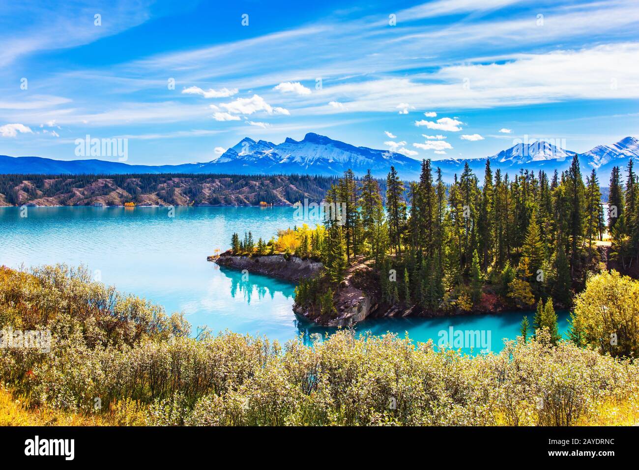 Abraham Lake nelle Montagne Rocciose Foto Stock