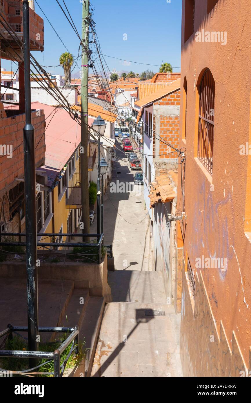 Sucre Bolivia vicolo nel quartiere di Surapata Foto Stock