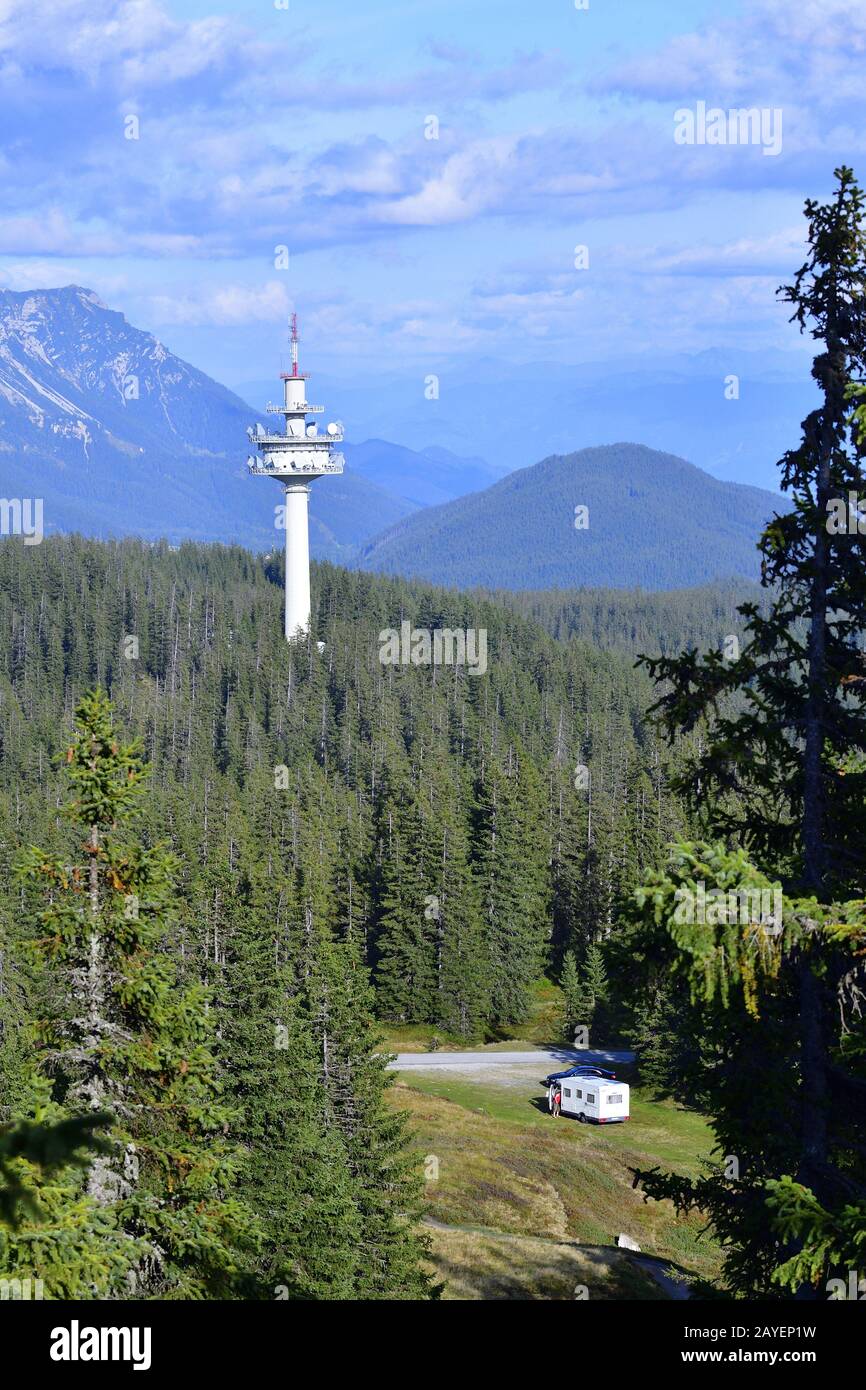 Vista sulle montagne di Dachstein in austria Foto Stock