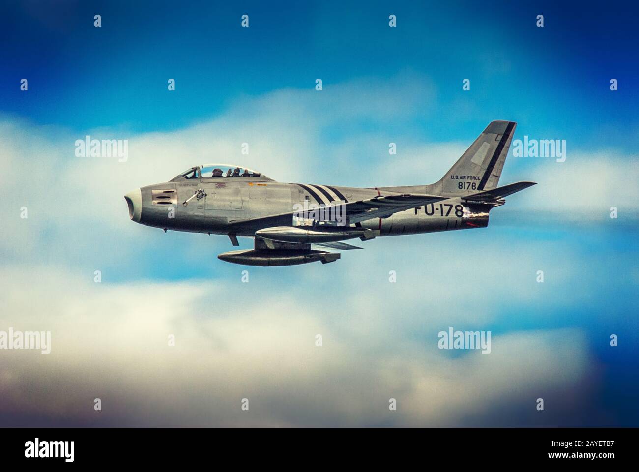 Nord America F86 Sabre FU178, seriale 40-8178, registro civile N68388 e il Festival di volo di Newcastle, Irlanda del Nord Agosto 2013 Foto Stock