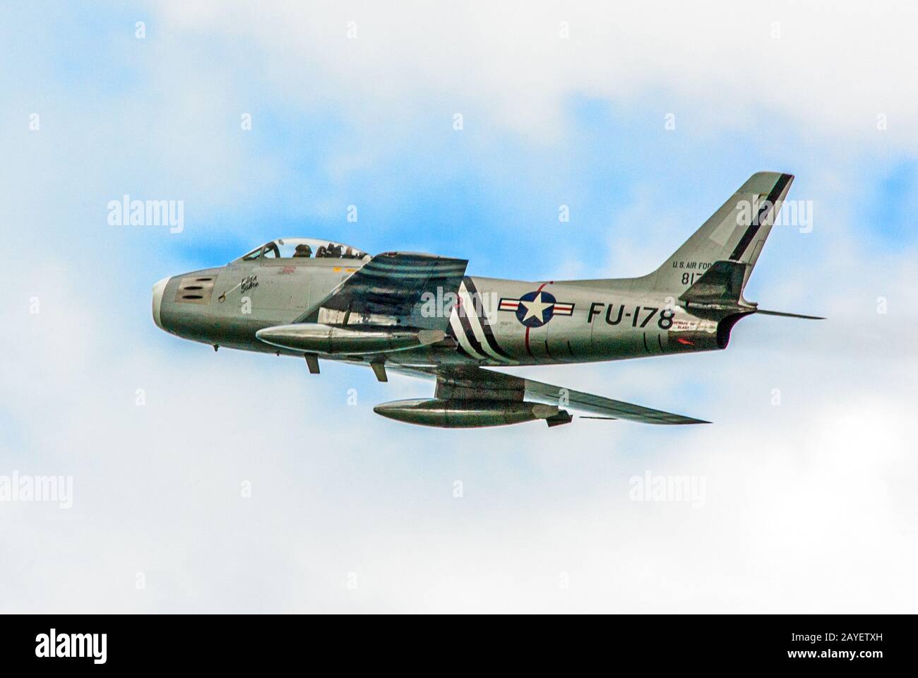 Nord America F86 Sabre FU178, seriale 40-8178, registro civile N68388 e il Festival di volo di Newcastle, Irlanda del Nord Agosto 2013 Foto Stock