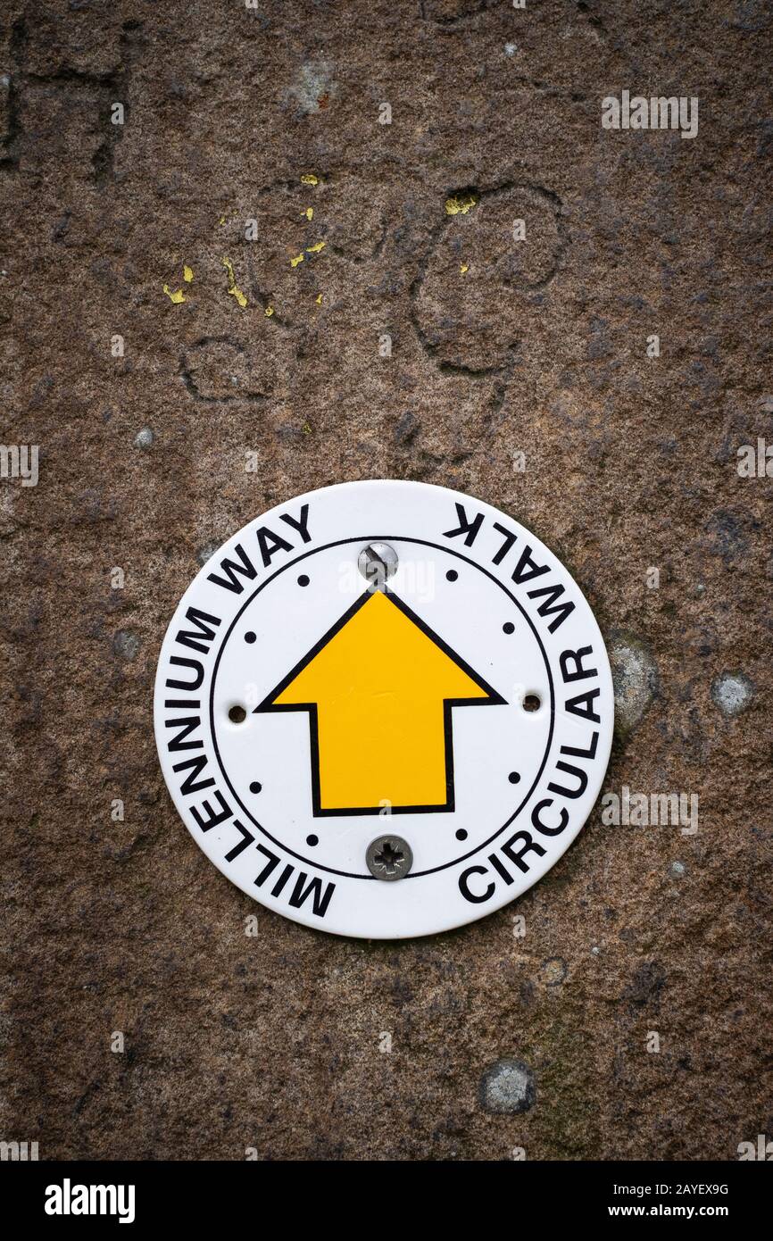 Millennium Way Sign On Thornton Moor, Bradford, West Yorkshire, Regno Unito Foto Stock