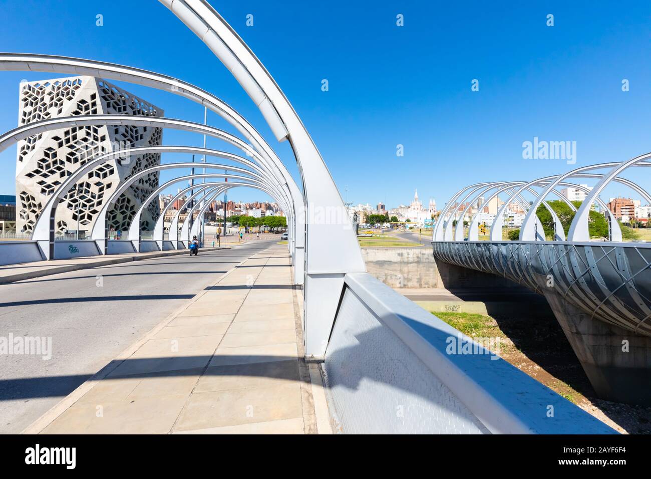 Argentina archi di Cordova Rosario di archi ponte di Santa Fe nel quartiere di Bicentenario Foto Stock