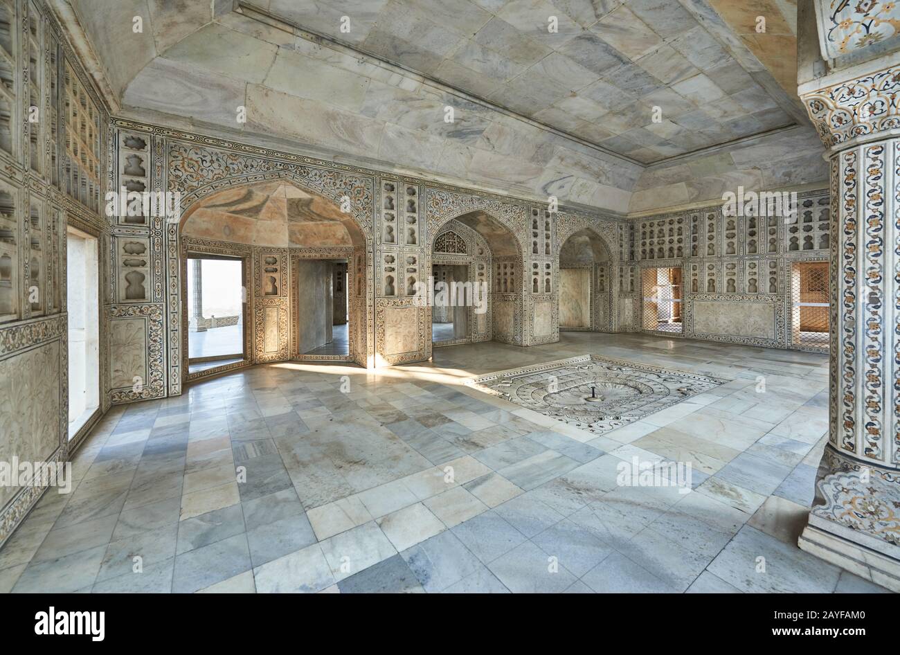Lo Shish Mahal (Il Palazzo Di Vetro), Forte Di Agra, Agra, Uttar Pradesh, India Foto Stock