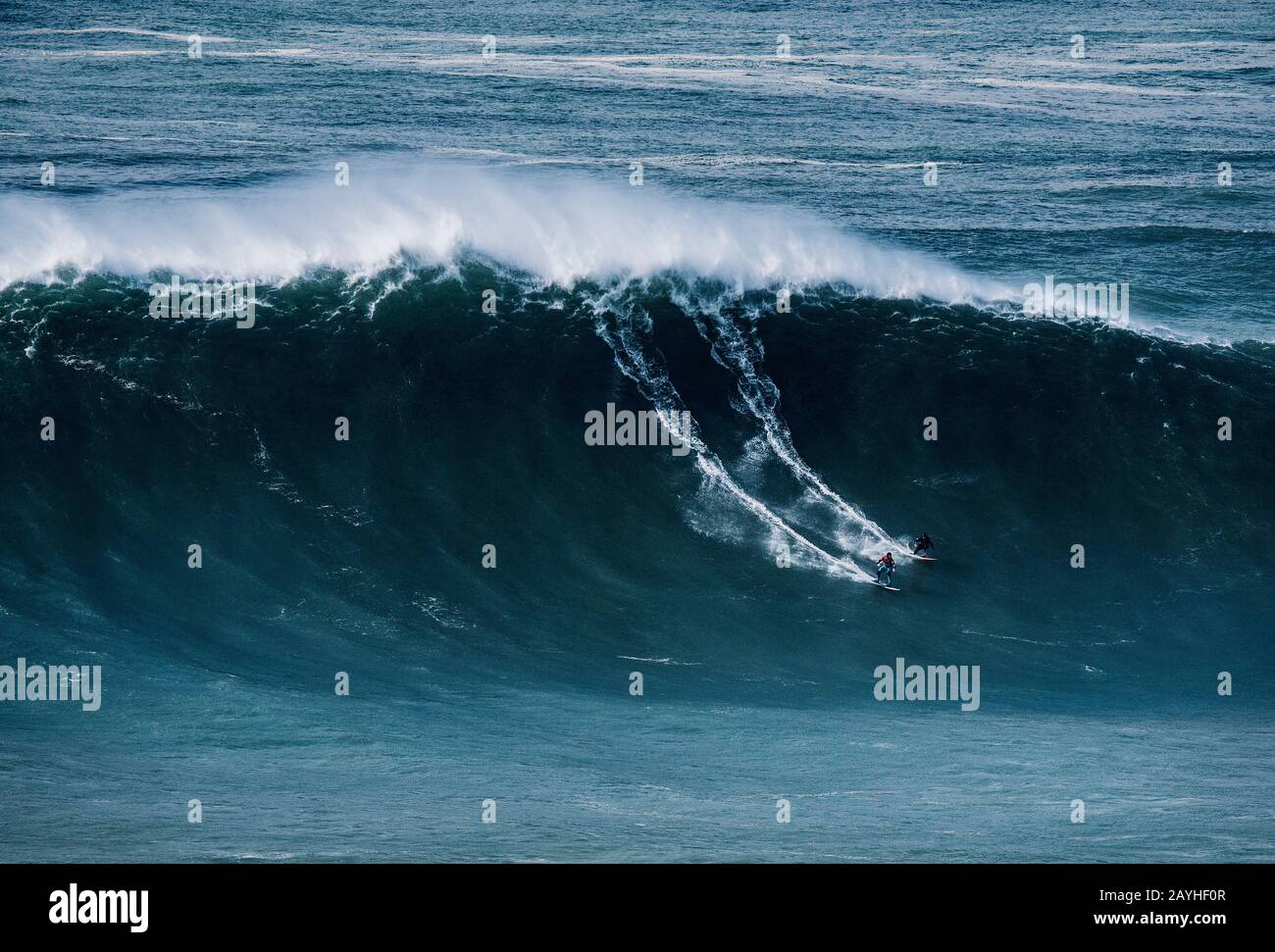 Sfida Di Navigazione Di Traino Nazaré 2020 Foto Stock