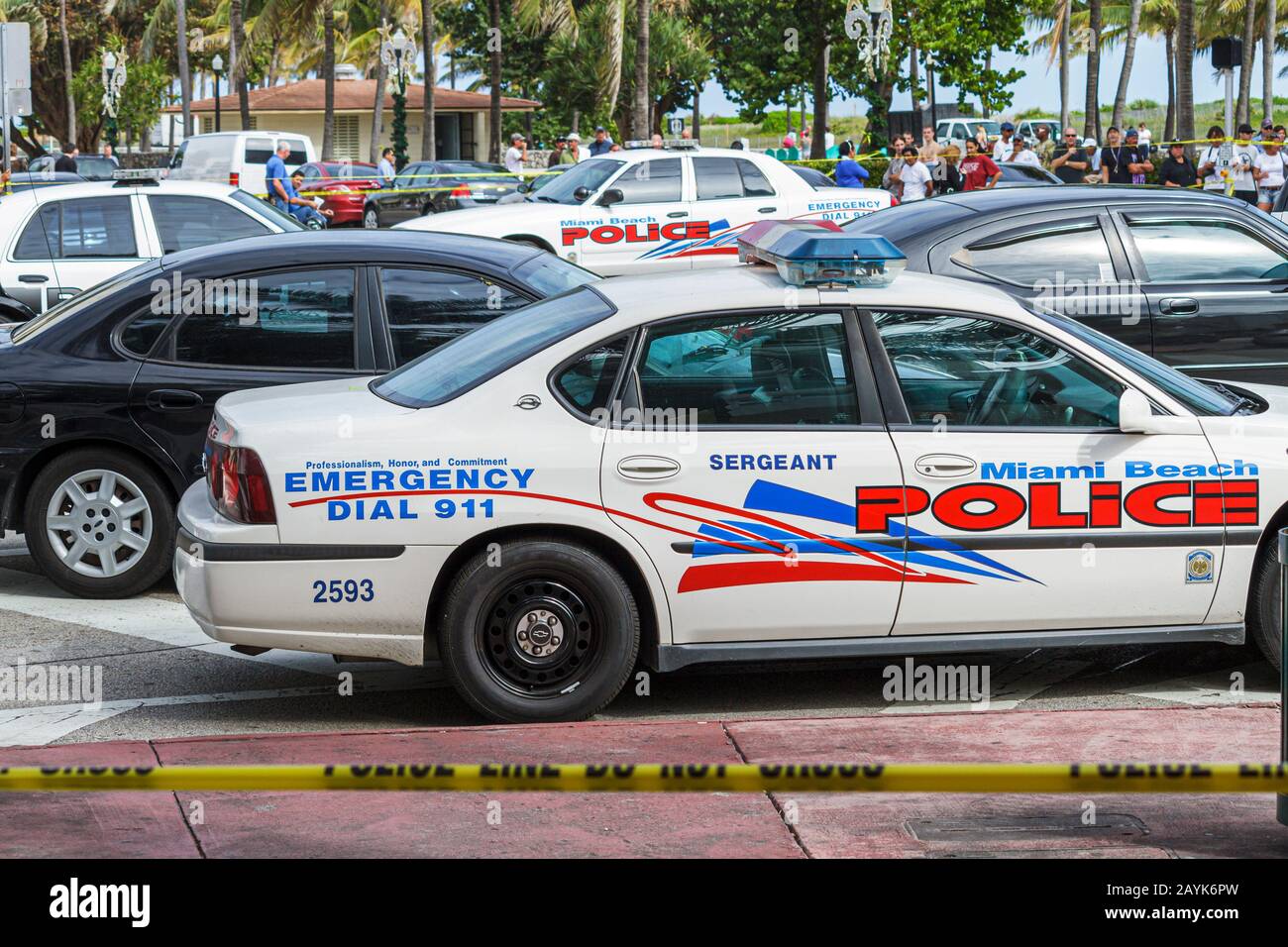 Miami Beach Florida, Ocean Drive, sparare scena del crimine, omicidio, polizia, veicolo, auto, FL101122096 Foto Stock