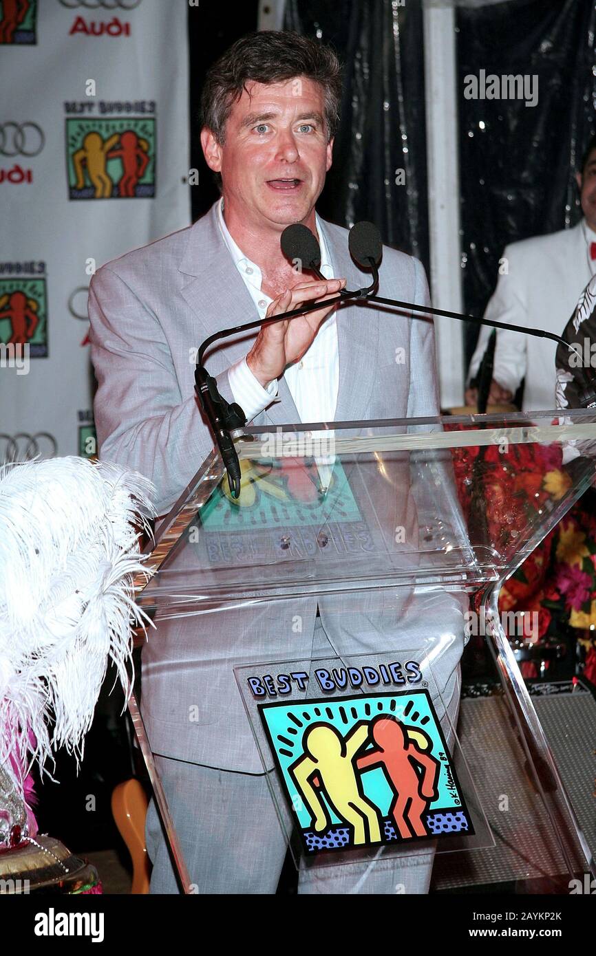 Mulino ad acqua, NY, Stati Uniti. 14 Agosto 2008. Jay McInerney al Best Buddies Hamptons Beach Bash della Fondazione Venetian in una residenza privata. Credito: Steve Mack/Alamy Foto Stock