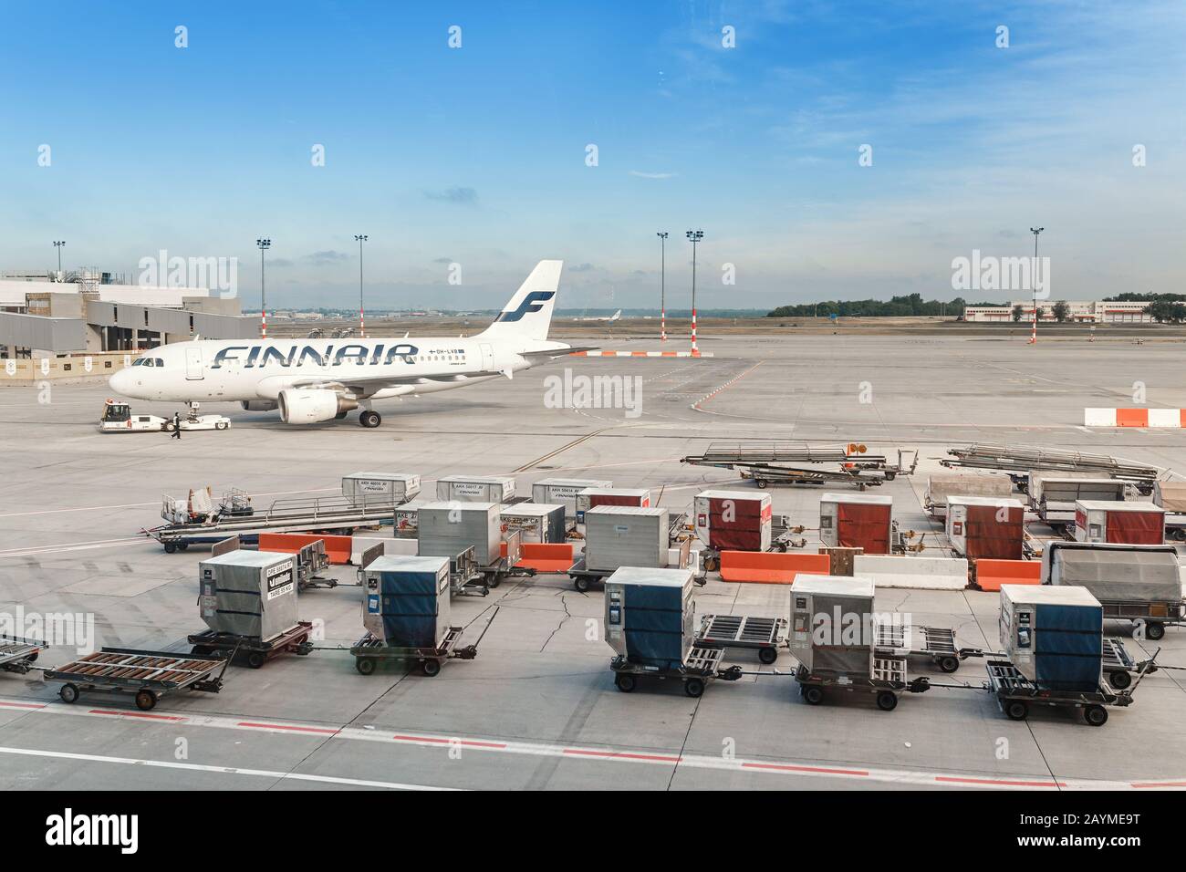 16 MAGGIO 2018, BUDAPEST UNGHERIA: Voli aerei Finnair all'aeroporto Ferenc Liszt di budapest Foto Stock