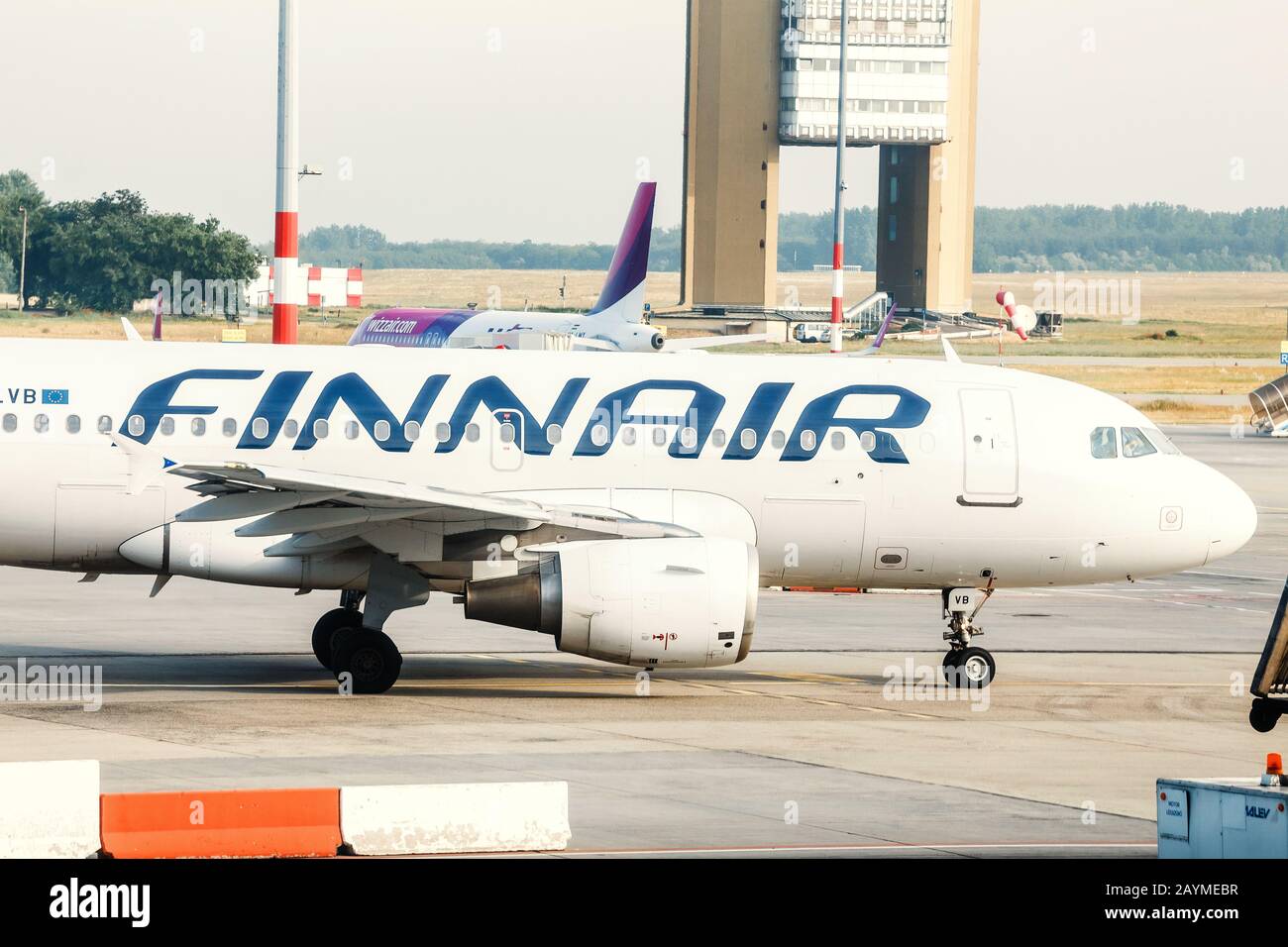 16 MAGGIO 2018, BUDAPEST UNGHERIA: Voli aerei Finnair all'aeroporto Ferenc Liszt di budapest Foto Stock