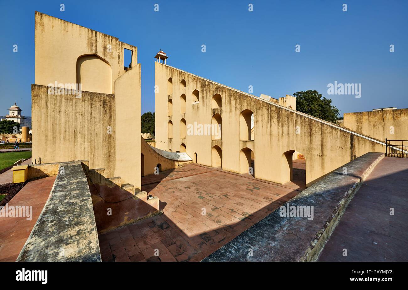 Antico Osservatorio Jantar Mantar, Jaipur, Rajasthan, India Foto Stock