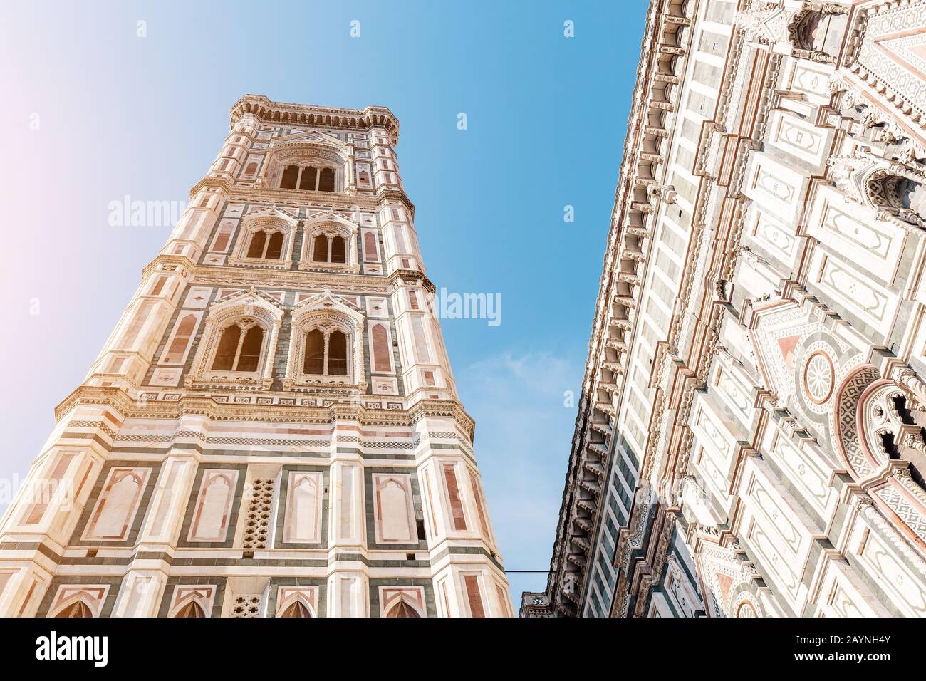 Primo piano vista dettagliata della Cattedrale di Santa Maria a Firenze, Italia Foto Stock