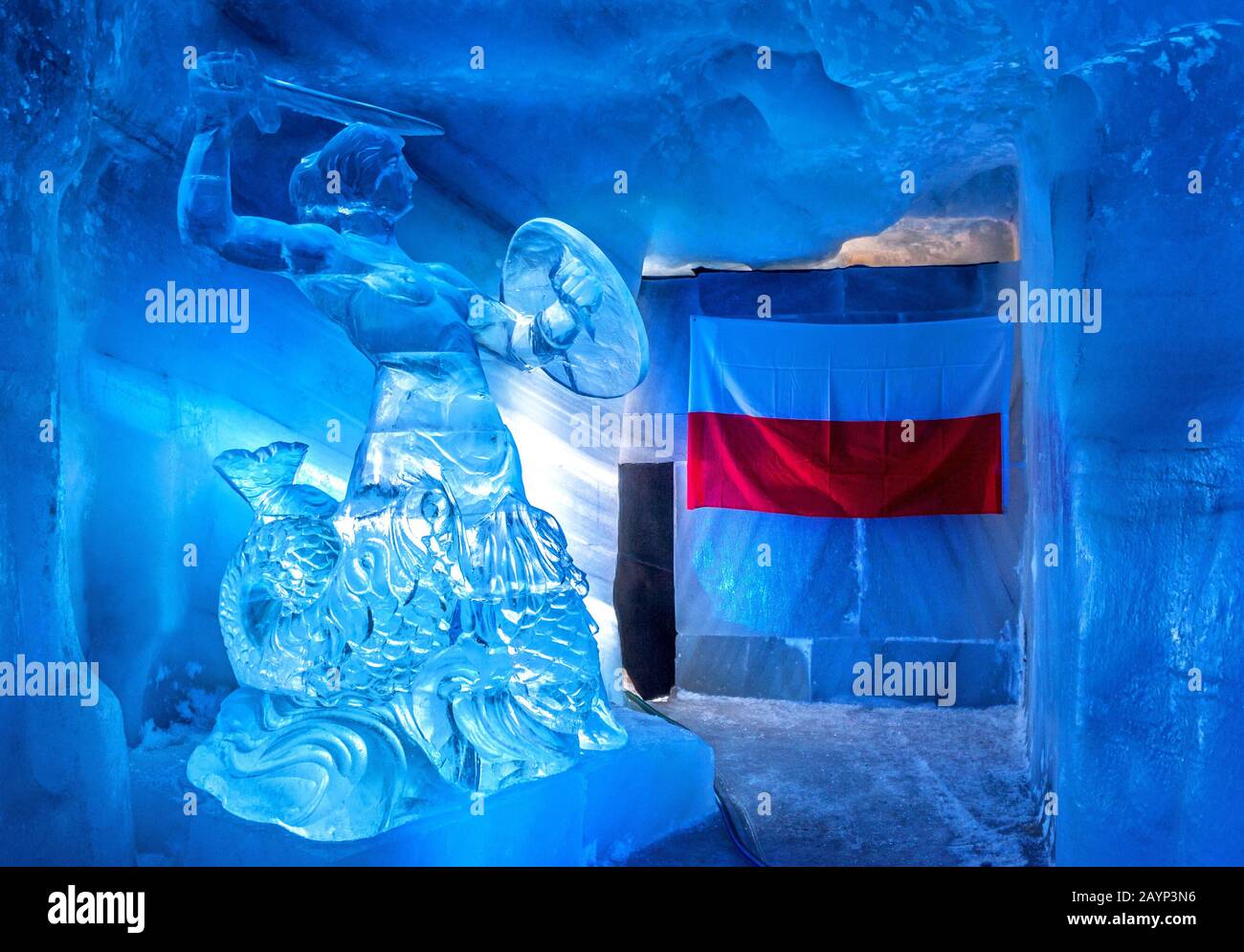 Scultura di ghiaccio nel museo del ghiacciaio di Dachstein. Austria Foto Stock