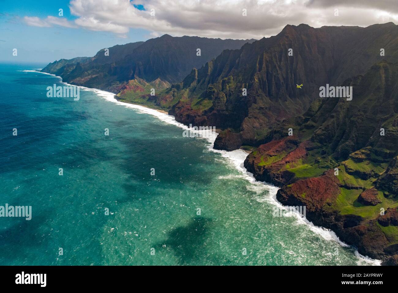 Veduta aerea della costa Na Pali di Kauai Foto Stock