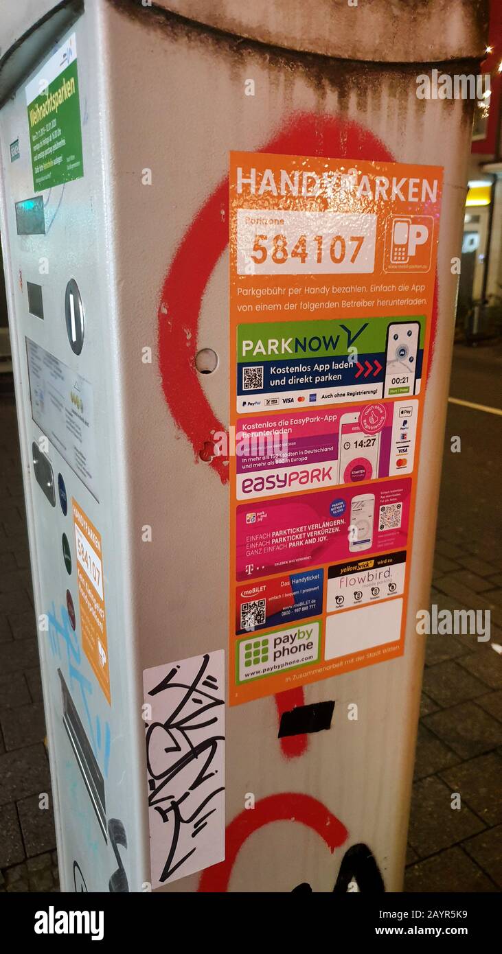 Parcheggio, parcheggio a pagamento con telefono cellulare, Paesi Bassi Foto Stock