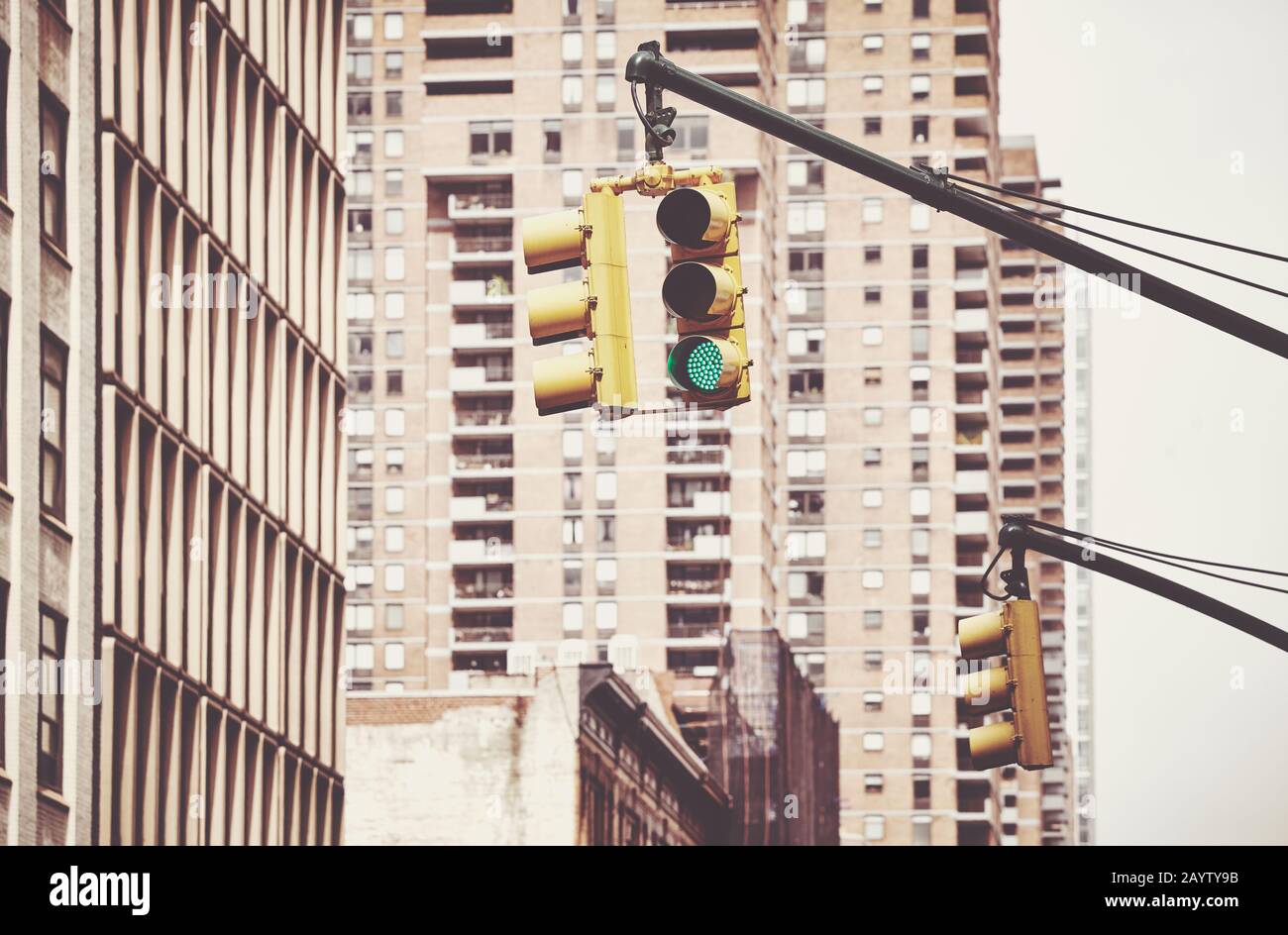 Semaforo a New York City, colore tonificante applicato, USA. Foto Stock