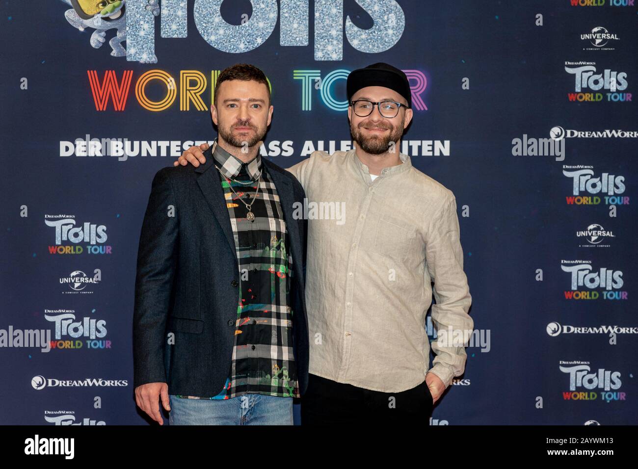 Berlino, Germania. 17th Feb, 2020. 17.02.2020, Justin Timberlake e Mark Forster alla fotocellula per il film Trolls World Tour al Waldorf Astoria Hotel di Berlino. Il nuovo film animato di DreamWorks Animation, distribuito da Universal Pictures International Germany, sarà lanciato a livello nazionale il 23 aprile 2020 nei cinema tedeschi. | utilizzo nel mondo credito: DPA Picture Alliance/Alamy Live News Foto Stock