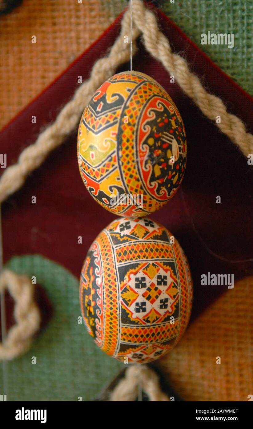 Museo delle uova dipinte immagini e fotografie stock ad alta risoluzione -  Alamy