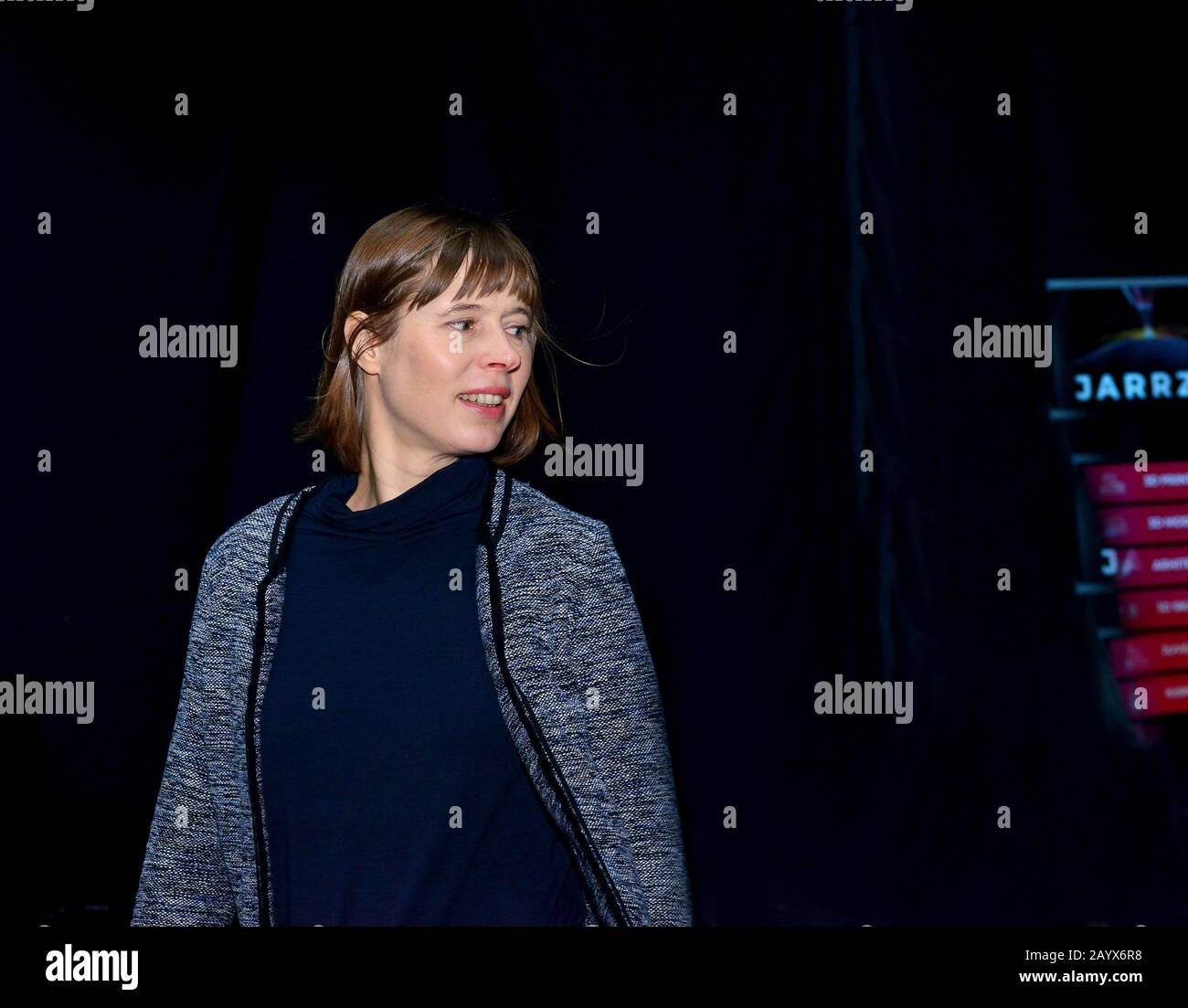 Tallinn, ESTONIA - 1° APRILE 2017: Il presidente estone KERSTI KALJULAID alla conferenza. Foto Stock