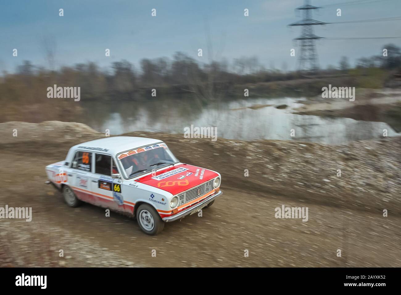 Sveta Nedjelja, Croazia - 24 Novembre 2019. 10th Rally Show Santa Domenica. Tibor Racz e Viktor Hetesi a Lada 2101, RWD. Foto Stock