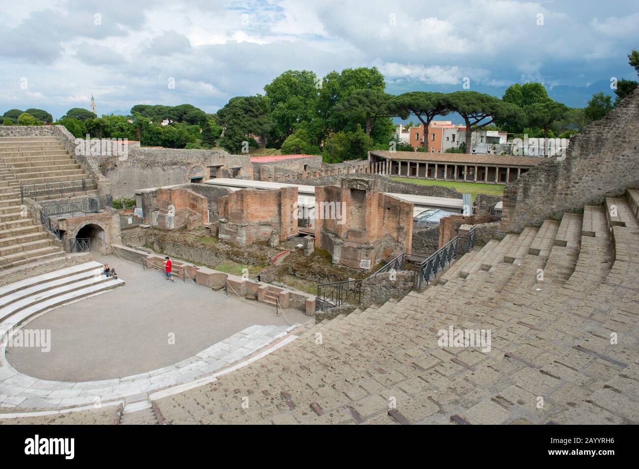 Grande teatro a Pompei vicino Napoli moderna nella regione italiana della Campania. Foto Stock