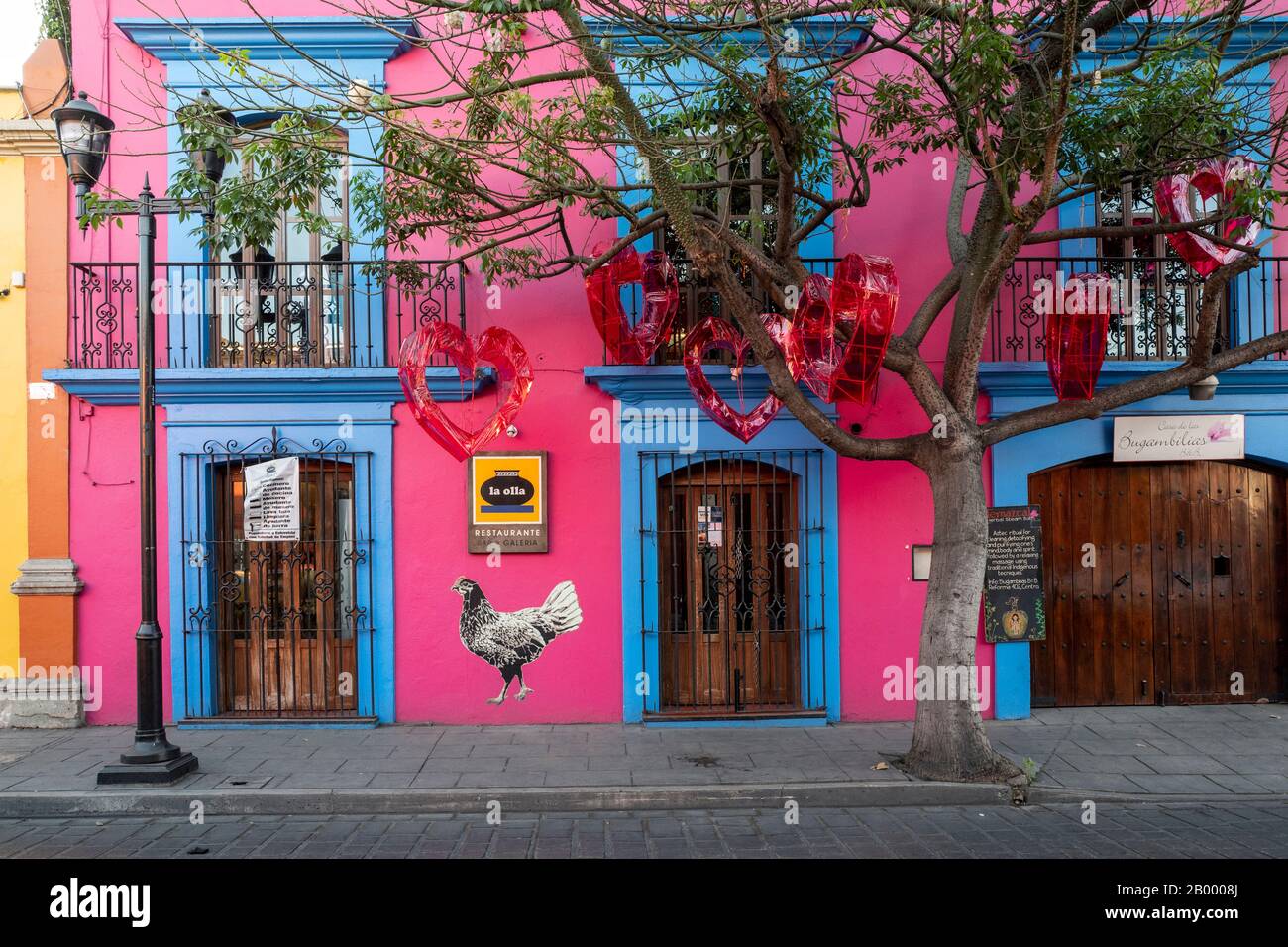 Case e edifici tradizionali colorati di Oaxaca in Messico Foto Stock