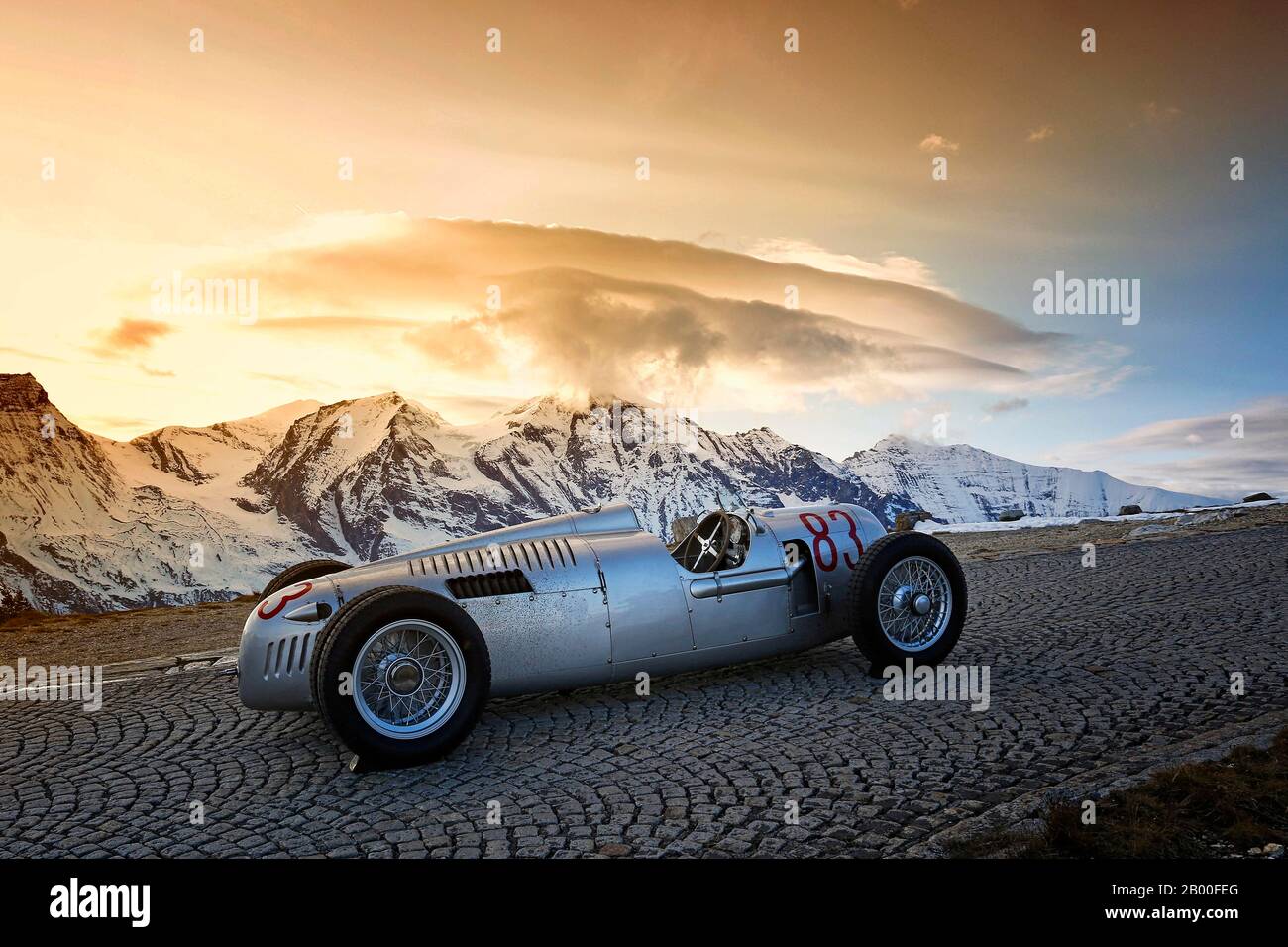 Grossglockner Grand Prix 2017, Auto Union auto di montagna tipo C/D dal 1938, fedele replica della vettura con cui Hans Joachim Stuck Senior ha vinto il Foto Stock