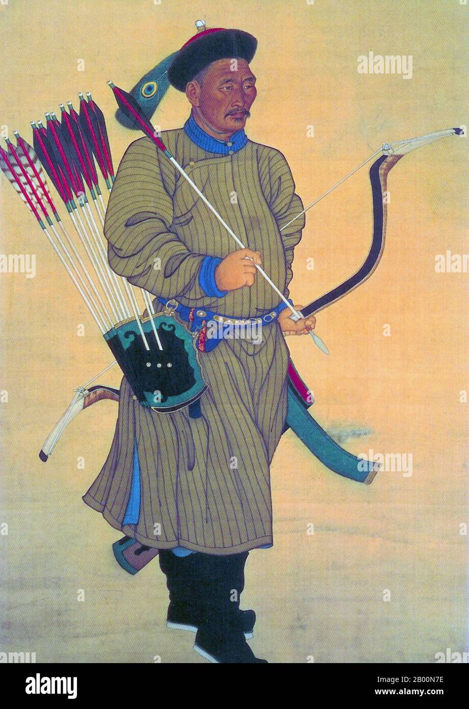 Cina: Pittura di corte di un Manchu Bannerman della dinastia Qing con prua, frecce e fremito, metà del 18 ° secolo. Da quando la Cina fu portata sotto il dominio della dinastia Qing (1644 – 1683), i soldati della bandiera divennero più professionali e burocratizzati. Una volta che i Manchus presero il governo, non potevano più soddisfare i bisogni materiali dei soldati garnizzando e distribuendo il bottino; invece, fu istituito un sistema salariale, si classificarono, e i Bannermen divennero una sorta di casta militare ereditaria, anche se con una forte inflessione etnica. Foto Stock