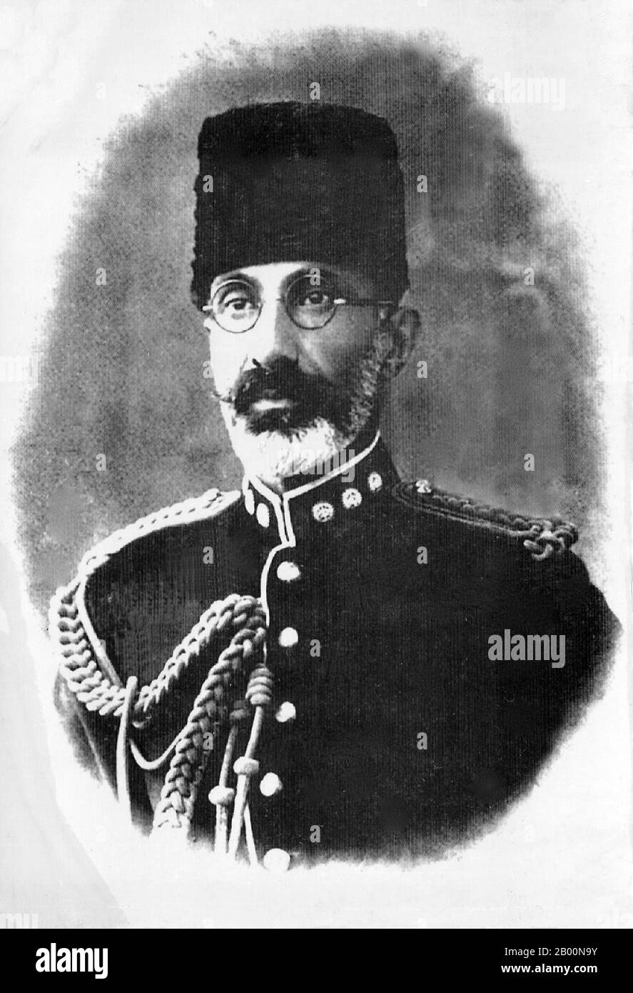 Afghanistan: Mohammed Nadir Shah (1883 - 1933), re dell'Afghanistan dal 15 ottobre 1929 fino al suo assassinio nel 1933. Mohammed Nadir Shah (Mohammed Nadir, 9 aprile 1883 – 8 novembre 1933) è stato un . 15 1929 1933 Lui e suo figlio Mohammed Zahir Shah, che gli succedette, sono talvolta chiamati Musahiban. Foto Stock