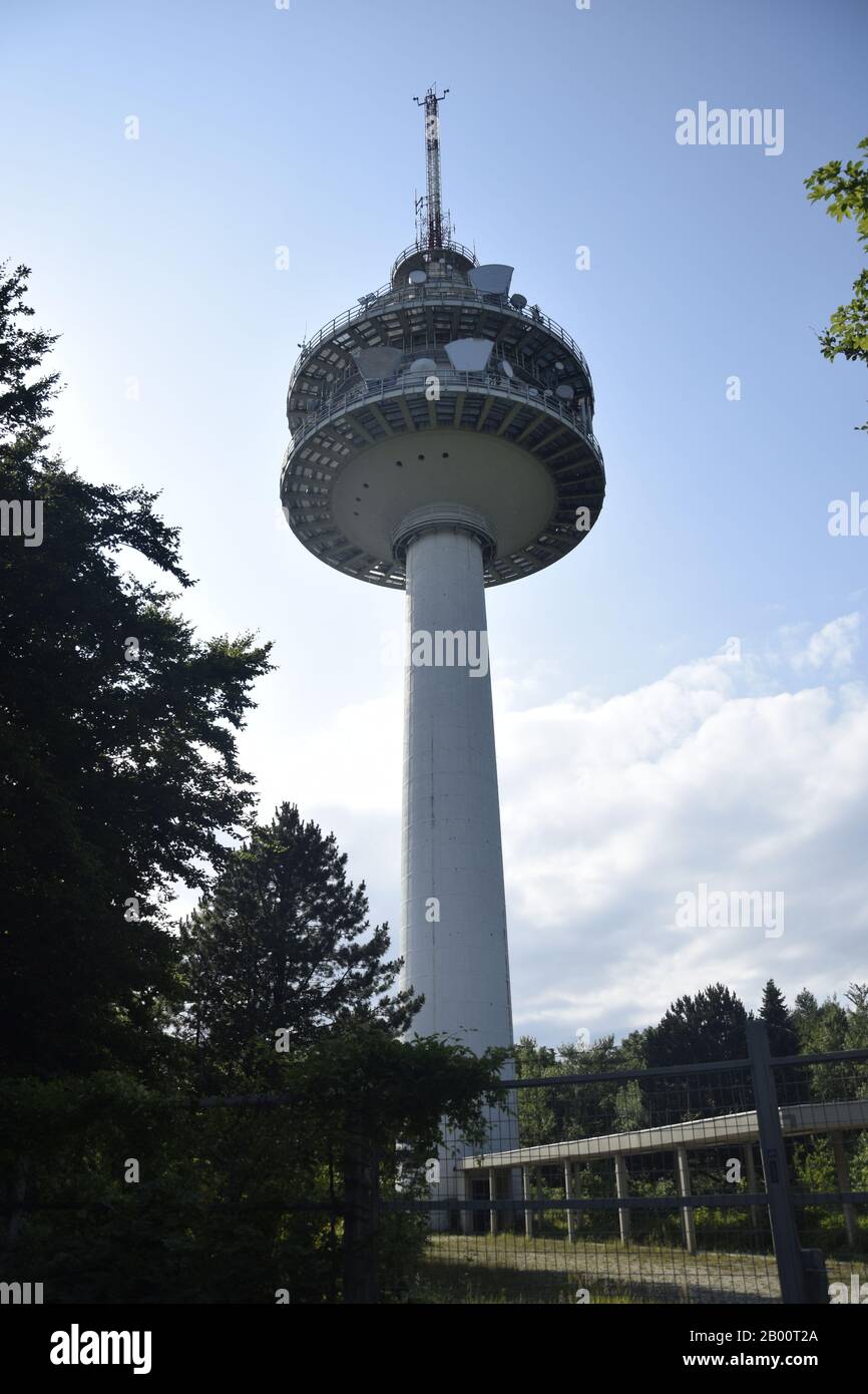 Der Fernmeldeturm Exelberg Bei Wien Foto Stock