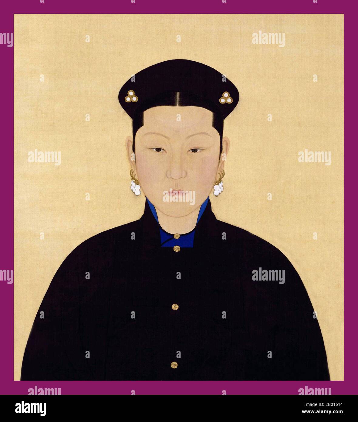 Cina: Imperatrice Xiao Yi Ren (-24 agosto 1689), terza consorte dell'imperatore Kangxi. Dipinto a spirale sospeso, 18 ° secolo. L'imperatrice Xiaoyiren, nome personale Tunggiya, era il terzo consorte dell'Imperatore Kangxi. Era del clan di Tunggiya ed era la figlia del ministro della Difesa interna, Tong Guowei, così come la nipote dell'imperatrice Xiaokangzhang. All'inizio le fu dato il titolo Noble Consort Tong. Nel 1689 Tunggiya si ammalò gravemente e l'imperatore Kangxi la promosse al rango di imperatrice Consort. Morì un giorno dopo. Foto Stock