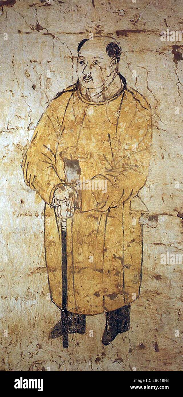Cina: Portiere Khitan in un murale nella tomba di Han Shixun, Xuanhua, Hebei, Dinastia Liao (1093-1117). La dinastia di Liao, conosciuta anche come l'Impero Khitan, era uno stato che dominava le regioni di Manciuria, Mongolia, e parti della Cina settentrionale propriamente detta. Fu fondata dal clan Yelü del popolo Khitano nello stesso anno in cui la dinastia Tang crollò (907), anche se il suo primo sovrano, Yelü Abaoji (Yaruud Ambagai Khan), non dichiarò un nome di epoca fino al 916. Il nome 'Liao' (formalmente 'Grande Liao') fu ufficialmente adottato solo nel 947, sotto l'imperatore Yelü Ruan. Foto Stock