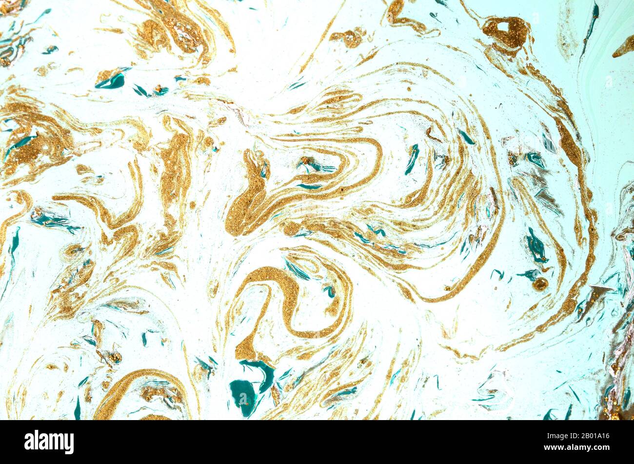 Grigio e oro ripplle agata pattern. Bella pallido Sfondo marmo. Foto Stock