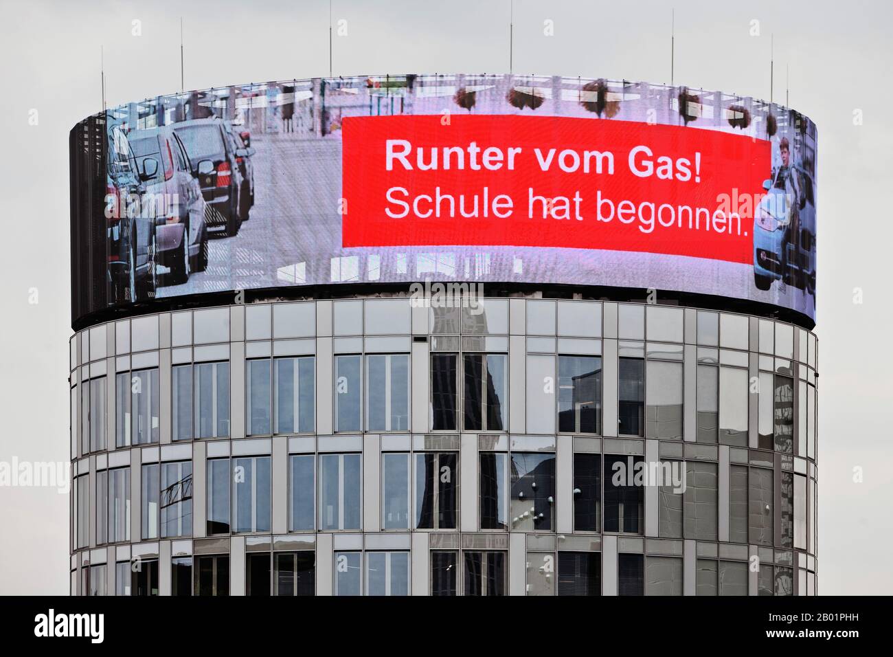 Funke media tower con edicola, Germania, Renania Settentrionale-Vestfalia, Ruhr Area, Essen Foto Stock