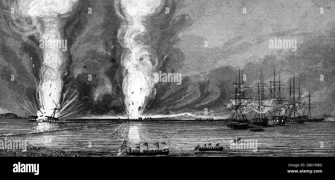 Cina/Regno Unito: "Attacco navale al primo bar, Canton". Incisione di Edward Belcher (27 febbraio 1799 - 18 marzo 1877), 1843. La prima guerra anglo-cinese (1839-1842), conosciuta popolarmente come la prima guerra dell'oppio o semplicemente la guerra dell'oppio, fu combattuta tra il Regno Unito e la dinastia Qing cinese per i loro punti di vista contrastanti sulle relazioni diplomatiche, sul commercio e sull'amministrazione della giustizia. I funzionari cinesi desideravano fermare quello che veniva percepito come un deflusso di argento e controllare la diffusione dell'oppio, e confiscarono le forniture di oppio ai commercianti britannici. Foto Stock