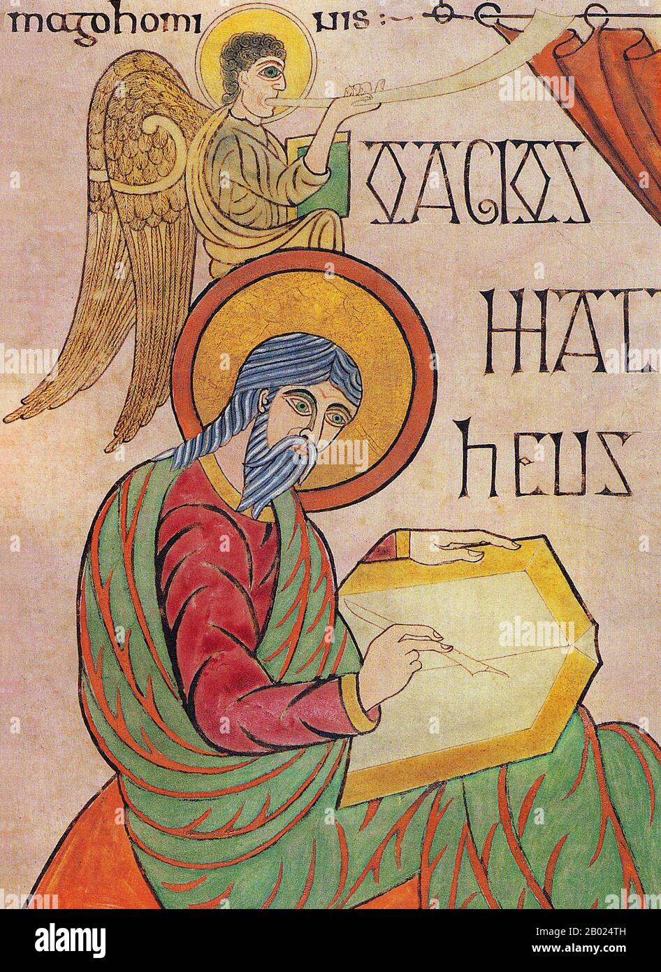 Il Lindisfarne Gospels è un libro manoscritto illuminato del Vangelo prodotto intorno all'anno 700 CE in un monastero sull'isola di Lindisfarne, al largo della costa del Northumberland. Ora è in mostra nella British Library di Londra. Il manoscritto è una delle opere più raffinate nello stile unico dell'arte Hiberno-sassone o dell'Insonal, che combina elementi mediterranei, anglosassoni e celtici. Si presume che i Vangeli di Lindisfarne siano opera di un monaco chiamato Eadfrith, che divenne vescovo di Lindisfarne nel 698 e morì nel 721. La borsa di studio attuale indica una data intorno al 715, e si ritiene che siano stati prodotti Foto Stock