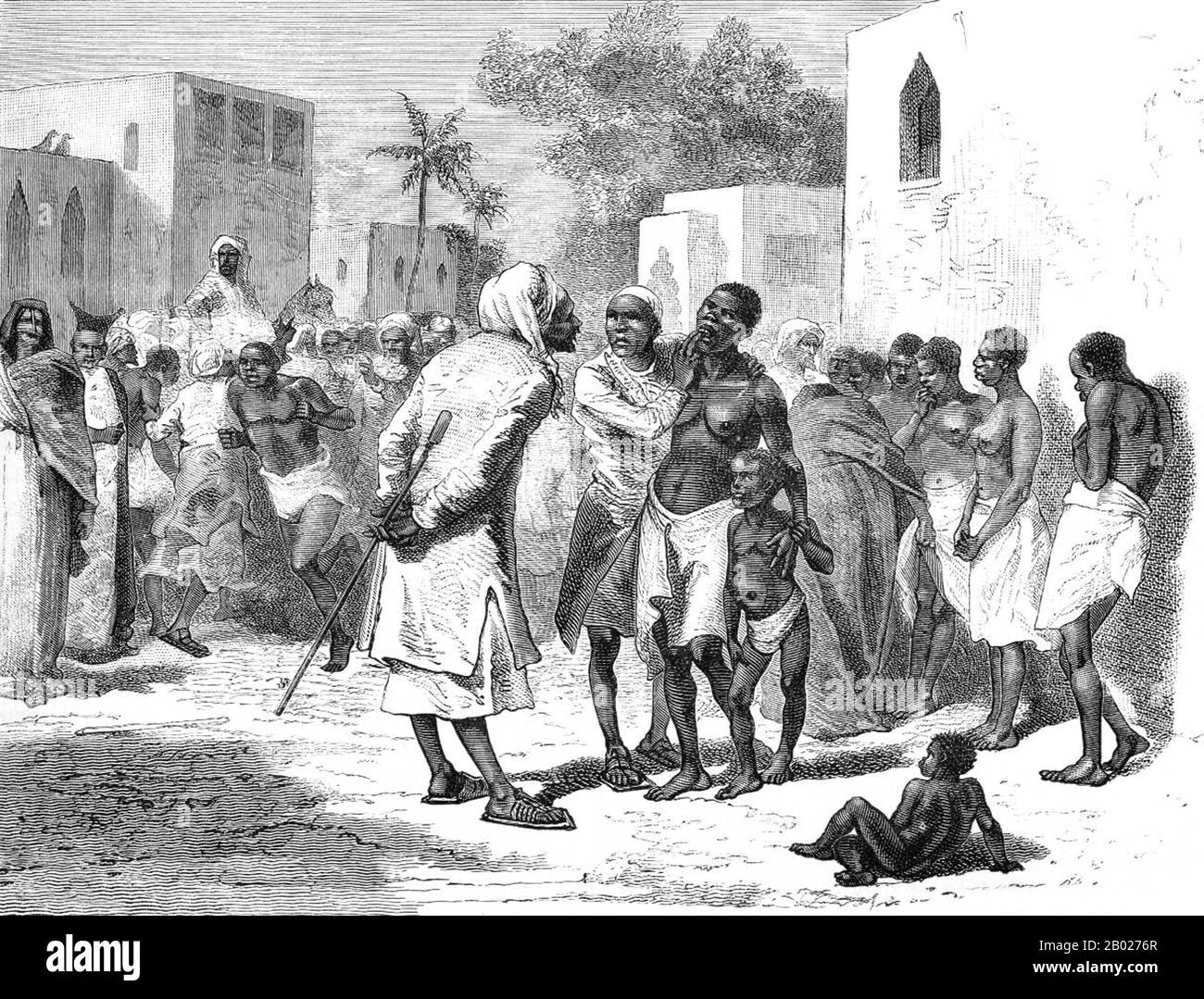 Tanzania/Zanzibar: Il mercato degli schiavi a Zanzibar, Tanzania. Incisione di Émile Bayard (1837-1891), c. 1860. Nel 1698, Zanzibar cadde sotto il controllo del Sultanato dell'Oman. Fino al 1890 circa, i sultani di Zanzibar controllavano una parte sostanziale della costa dell'Africa orientale, nota come Zanj, che comprendeva Mombasa, Dar es Salaam e rotte commerciali che si estendevano molto più nell'entroterra, come la rotta che portava a Kindu sul fiume Congo. I sultani svilupparono un'economia di commercio e colture di cassa nell'arcipelago di Zanzibar con un'élite araba dominante. L'avorio era un bene commerciale importante. Foto Stock