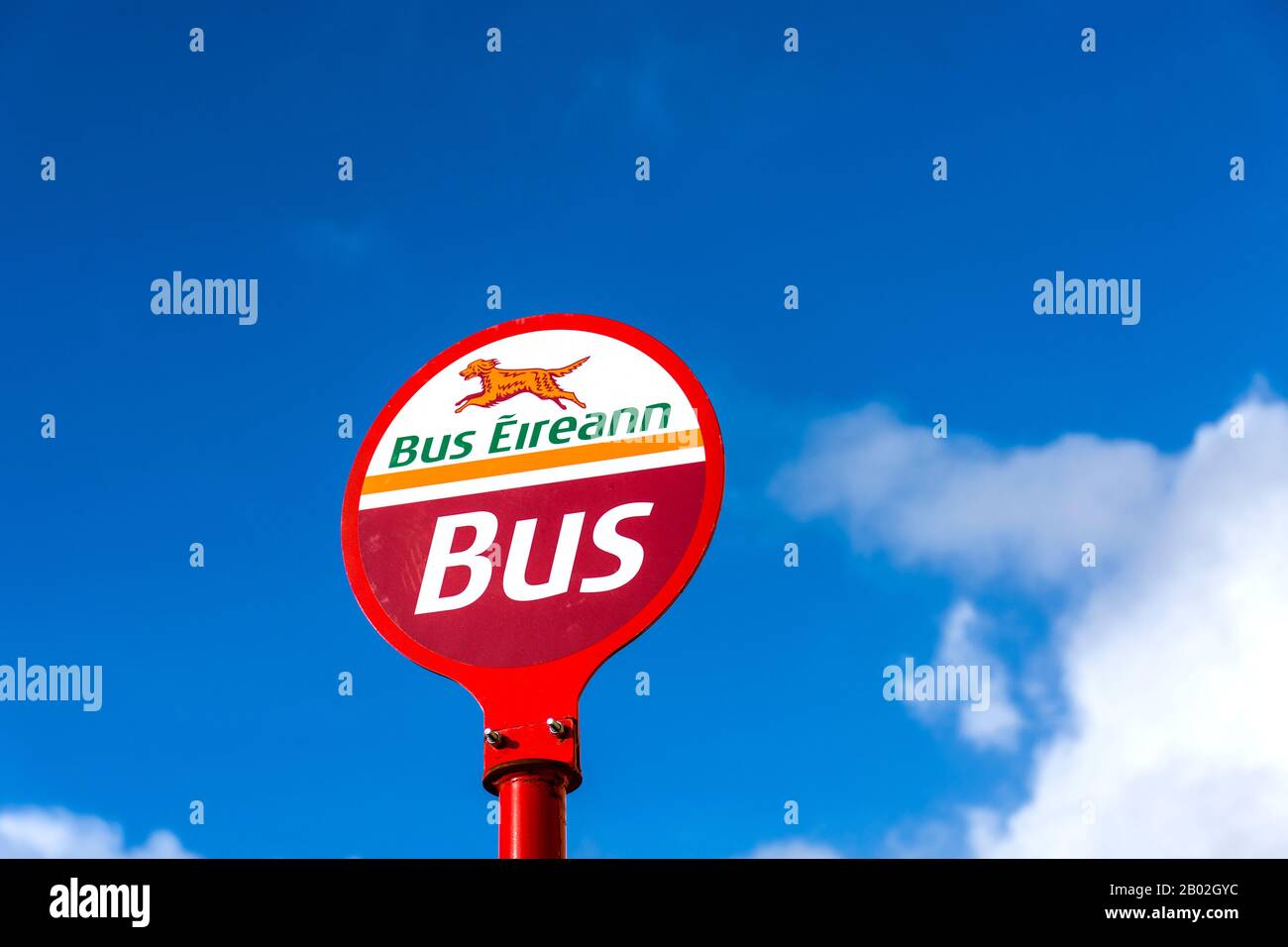 Bus Éireann è un operatore di autobus e pullman che fornisce servizi in tutta la Repubblica d'Irlanda. È una filiale di Córas Iompair Éireann. Foto Stock