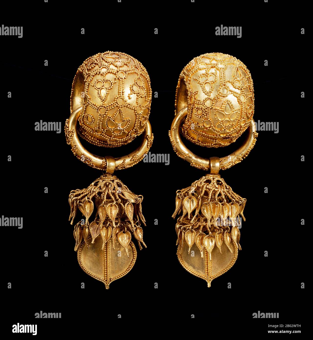 Gyeongju è una città costiera situata nell'angolo sud-orientale della provincia di Gyeongsang, nella Corea del Sud. Gyeongju era la capitale dell'antico regno di Silla (57 a.C. – 935 d.C.) che dominava circa due terzi della penisola coreana tra i secoli 7th e 9th. Un gran numero di siti archeologici e di proprietà culturali di questo periodo rimangono in città. Foto Stock