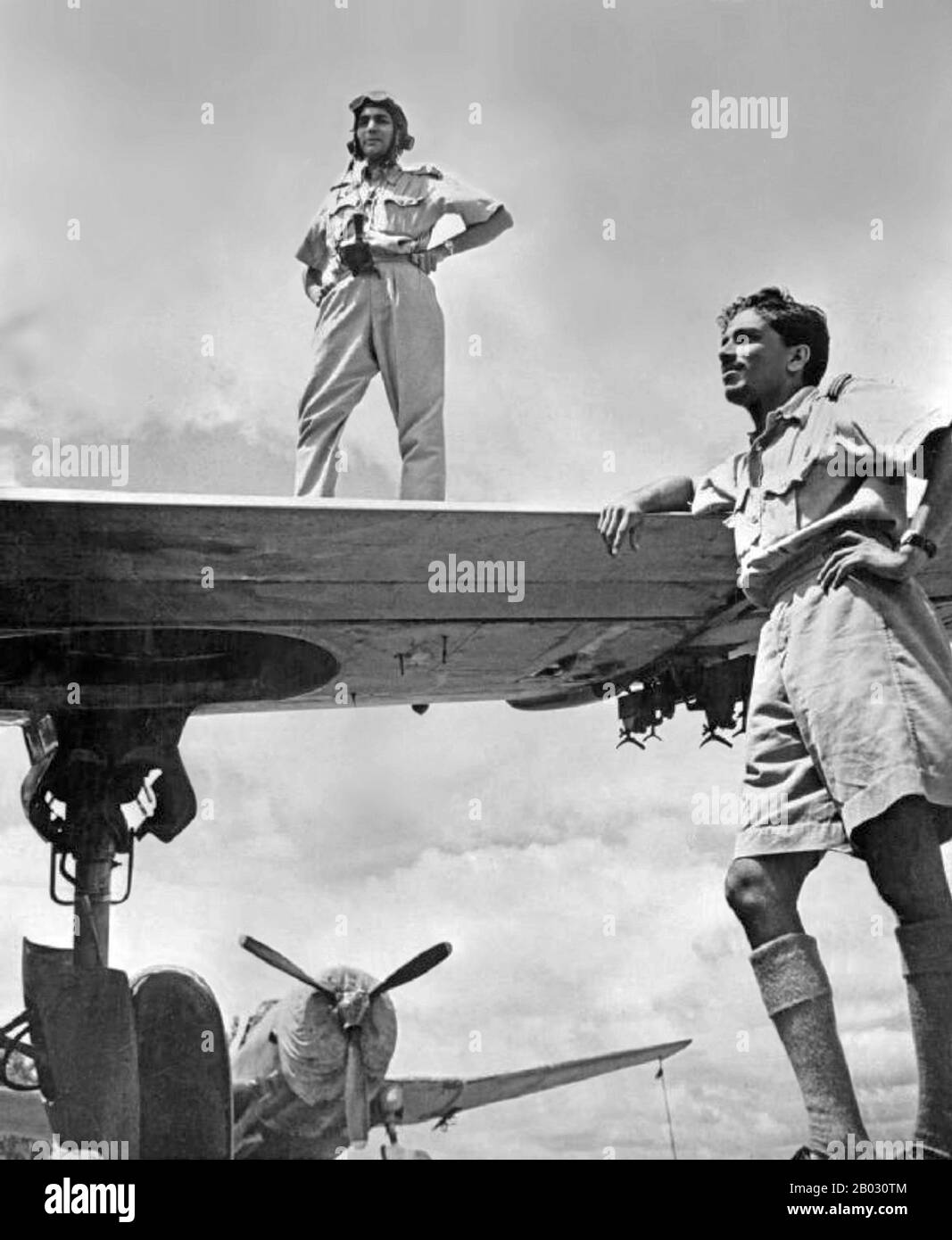 Durante la guerra, LO IAF ha svolto un ruolo strumentale nel bloccare l'avanzata dell'esercito giapponese in Birmania, dove il suo primo attacco aereo era sulla base militare giapponese ad Arakan. Ha inoltre effettuato missioni di sciopero contro le basi aeree giapponesi a Mae Hong Son, Chiang mai e Chiang Rai nel nord della Thailandia. Foto Stock