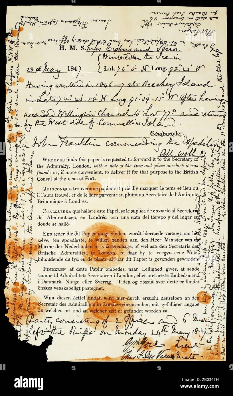 Parte del testo legge: '25th aprile 1848 HMShips Terrore e Erebus sono stati abbandonati il 22nd aprile 5 leghe NNW di questo che è stato assillato dal 12th settembre 1846. Gli ufficiali e gli equipaggi costituiti da 105 anime sotto il comando del capitano F. R. M. Crozier sbarcarono qui, in Lat. 69°37'42' Lungo. 98°41'... Sir John Franklin morì il 11th giugno 1847 e la perdita totale di morti nella spedizione è stata fino a questa data 9 ufficiali e 15 uomini.- James Fitzjames Capitano HMS Erebus F. R. M. Crozier Captain & Senior Offr. Foto Stock