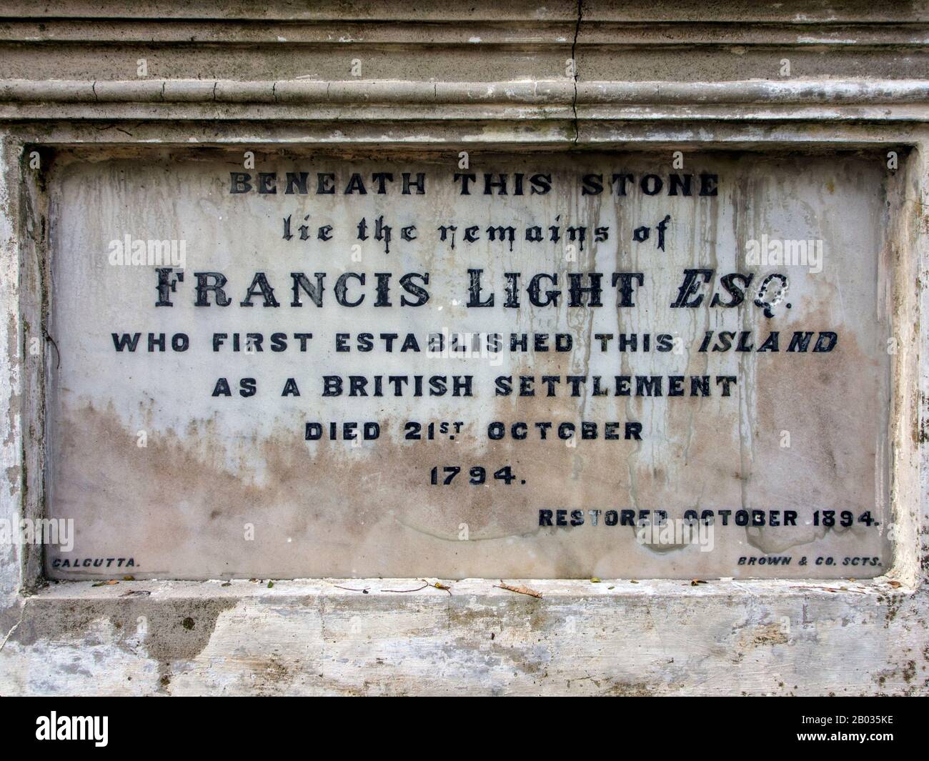 Francesco Light servì come un uomo d'epoca della Royal Navy dal 1759 al 1763, ma uscì a cercare la sua fortuna nelle colonie. Dal 1765, lavorò come commerciante privato di paese. Per circa dieci anni ha avuto la sua sede a Salang, in Thailandia, vicino a Phuket, ravvivando un posto commerciale francese fallito. Mentre viveva lì imparò a parlare e a scrivere diverse lingue, tra cui Malay e Siamese. Nel 1785, avvertì i Thais sull'isola di Phuket di un imminente attacco birmano. L'avvertimento di Light ha permesso agli isolani di prepararsi per la difesa di Phuket e successivamente per respingere l'invasione birmana. Per il Regno Unito Est i Foto Stock